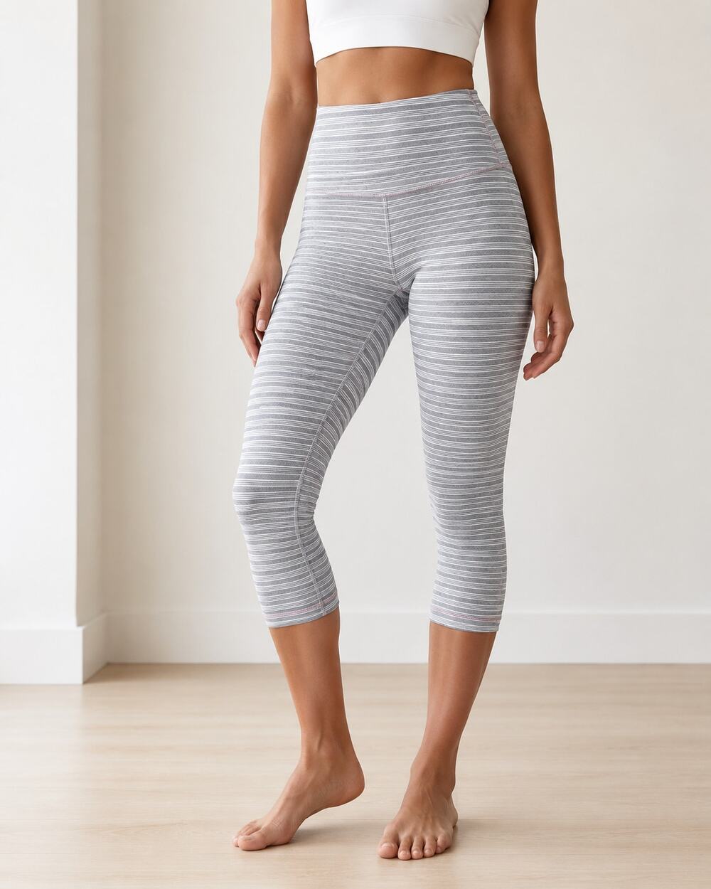 Athleta Chaturanga Capri Leggings M Tall Gray Stripe Yoga